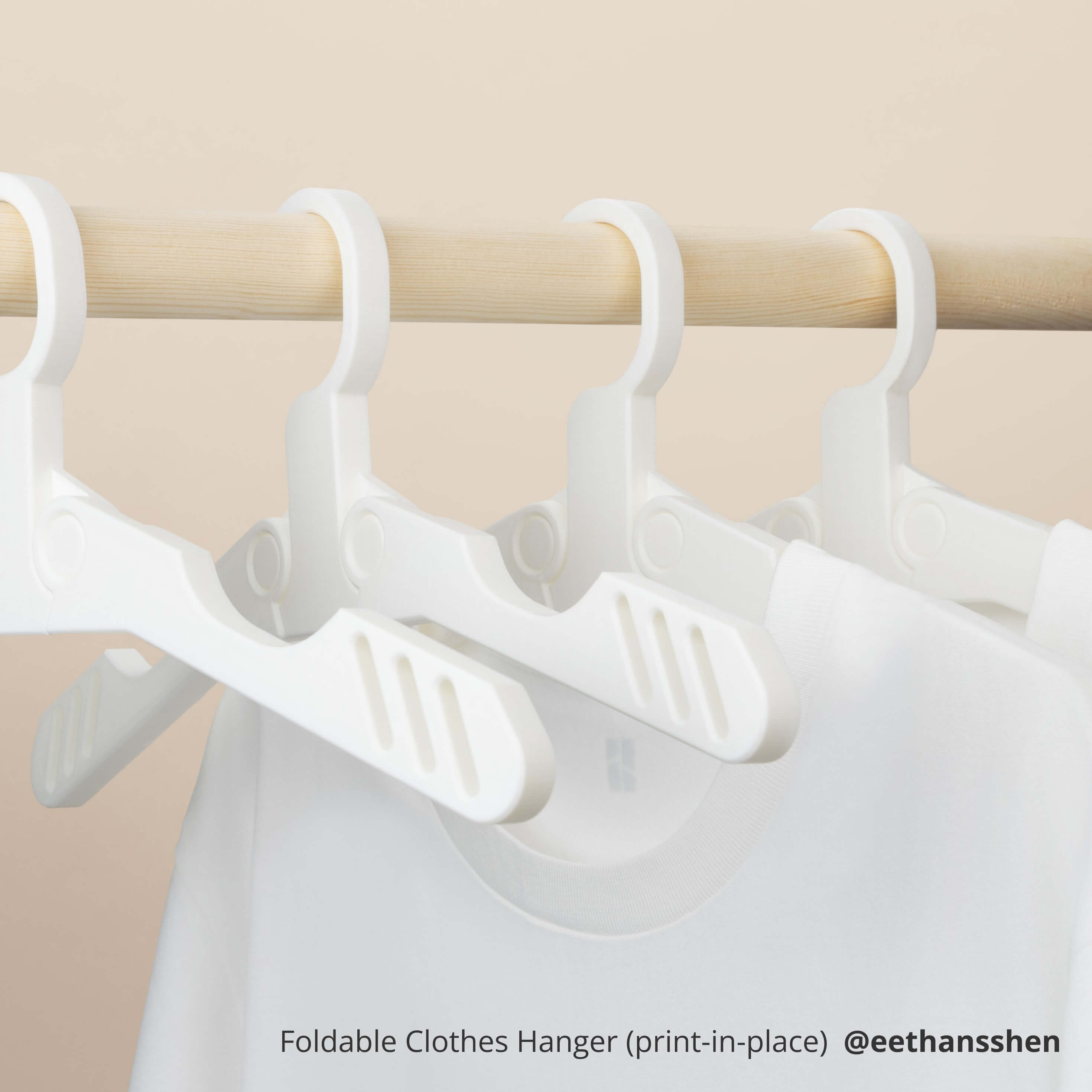 3D-gedruckte Kleiderbügel aus PLA Tough+ - flexibel und belastbar