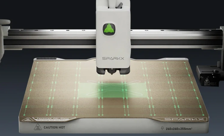 SPARKX i7 mit automatischer Druckvorbereitung, Bett-Leveling und Smart Printing