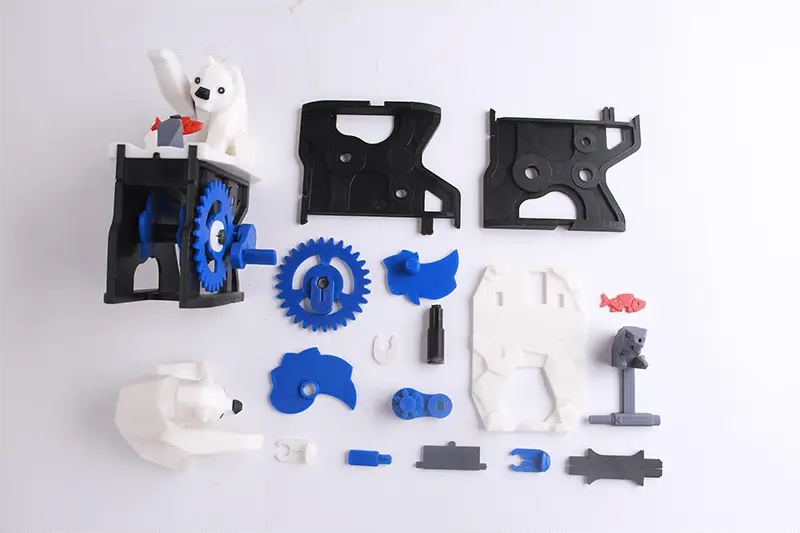 Funktionales 3D-Druck-Bauteil aus eSun PETG Filament mit glatter Oberfläche